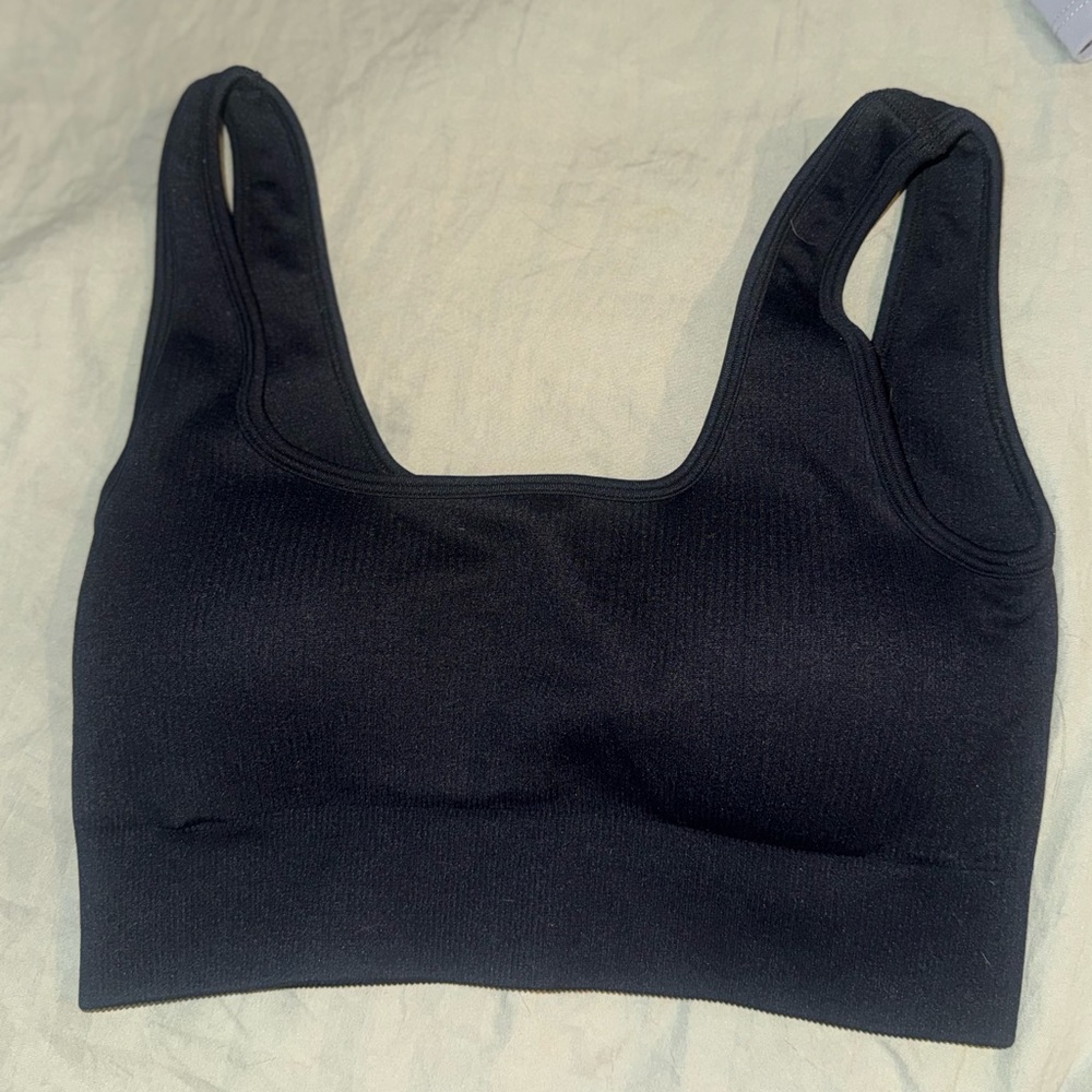 Black Seamless Scoop Neck Bralette - Women Intimates